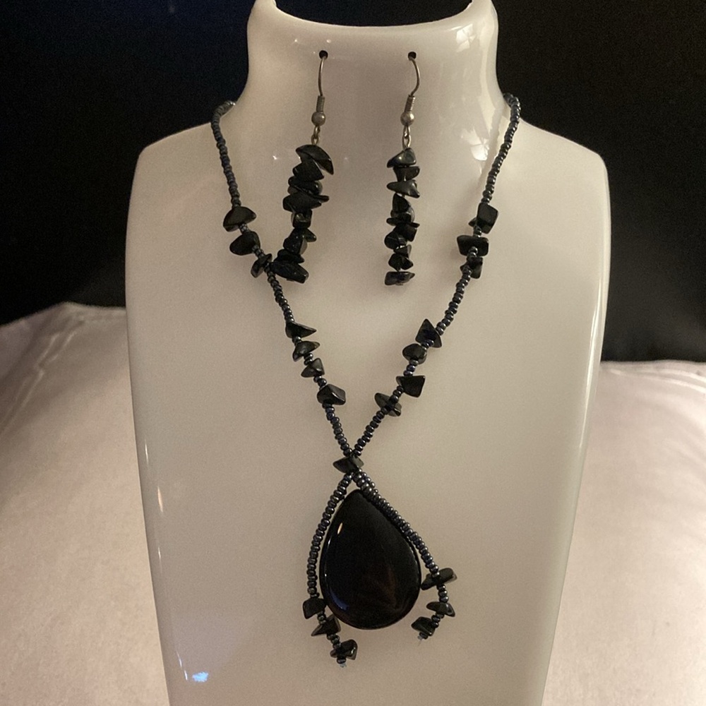 NWOT - Shiny Black Handcrafted Beaded Fashion Necklace & Matching Earrings
